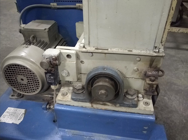 Cod.0793-U-Molino-3HP-marca-TRIA-06
